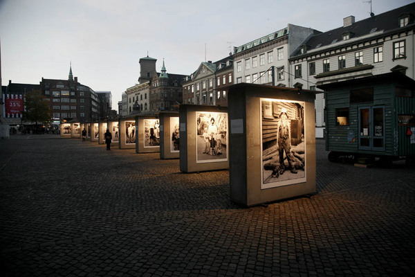  : BOOK AND EXHIBITION : Charlotte Oestervang Photography