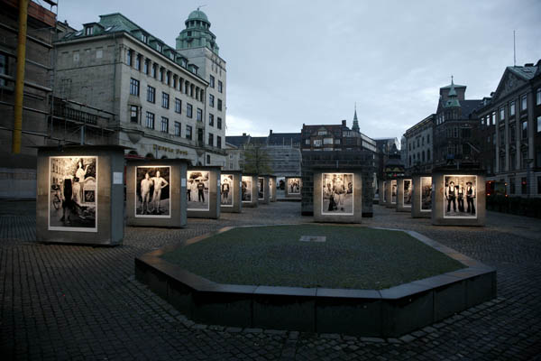  : BOOK AND EXHIBITION : Charlotte Oestervang Photography