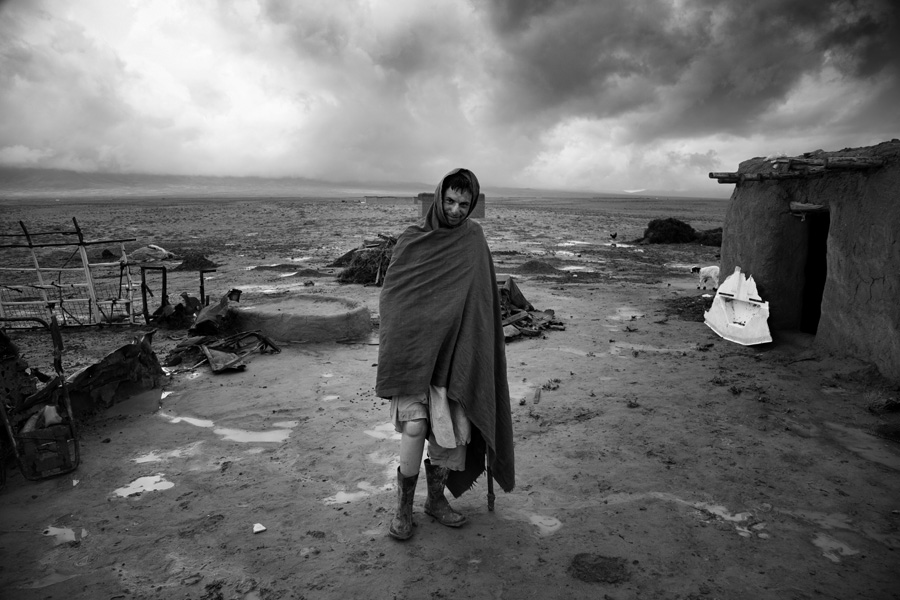 Demining in Afghanistan. Annual report and exhibition 'ENDURING FEAR' in Geneva and General Assembly Building United Nations, New York : Singles and Tear Sheets : Charlotte Oestervang Photography